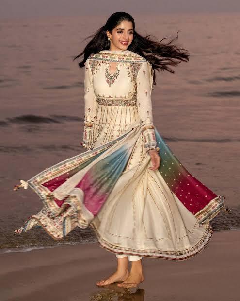 3Pcs Jazmin Apple Silk Printed Pishwas Suit