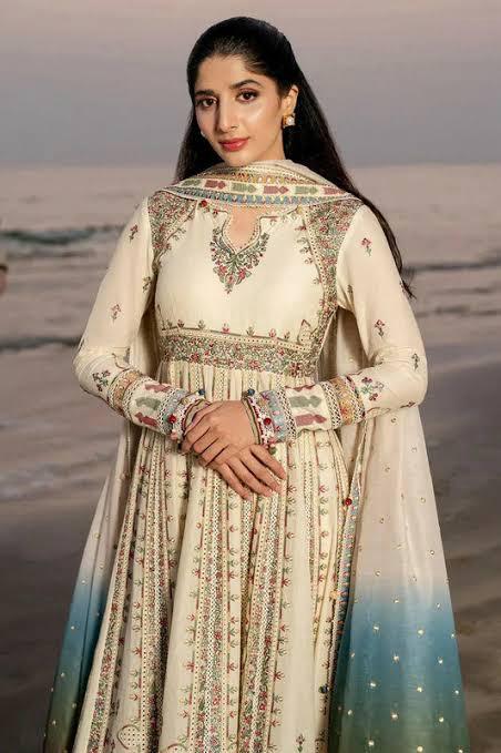 3Pcs Jazmin Apple Silk Printed Pishwas Suit