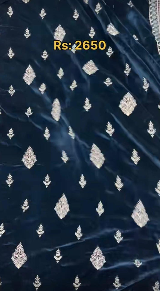 Luxury Embroidered Velvet 2-Piece Suit